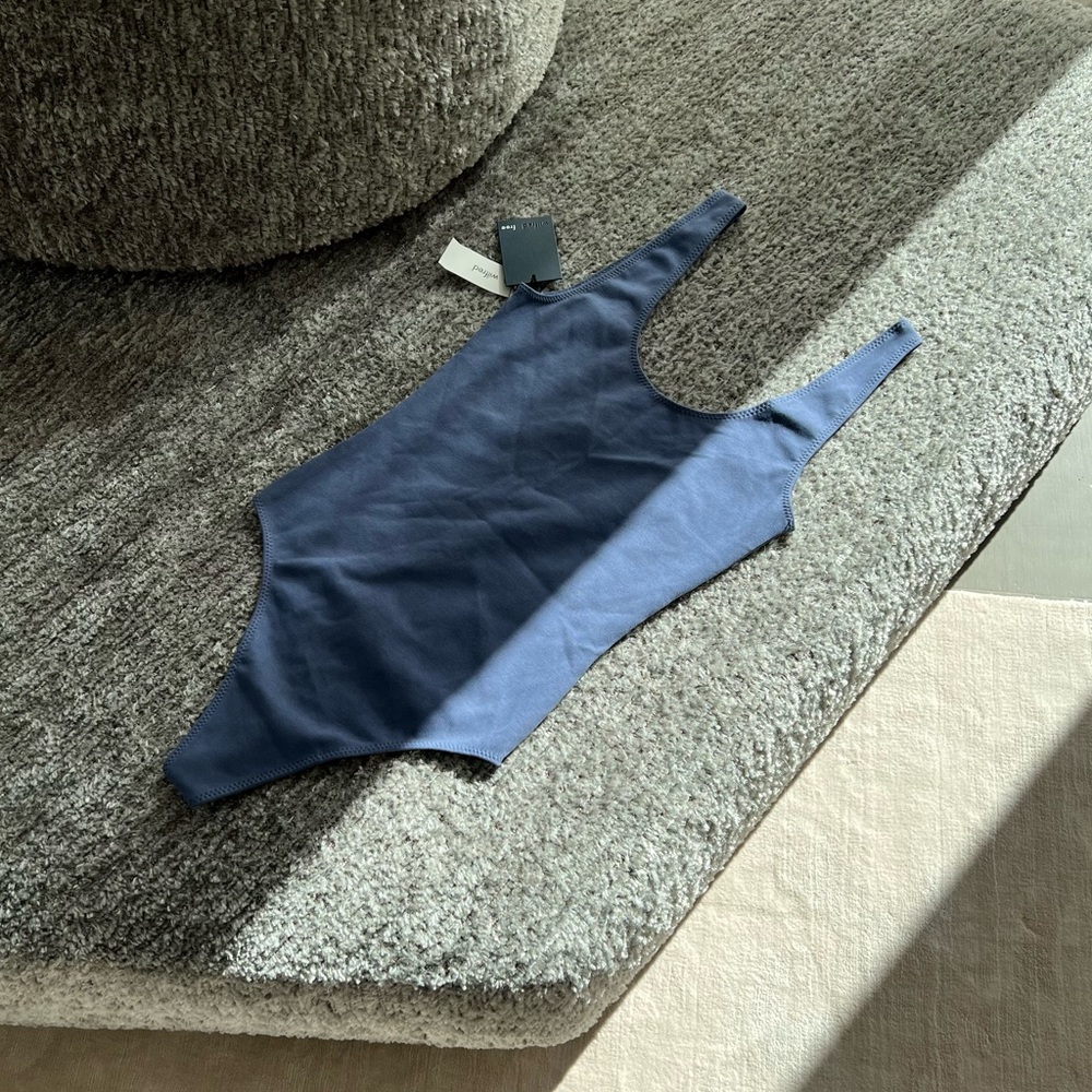 NWT Aritzia Leila Bodysuit